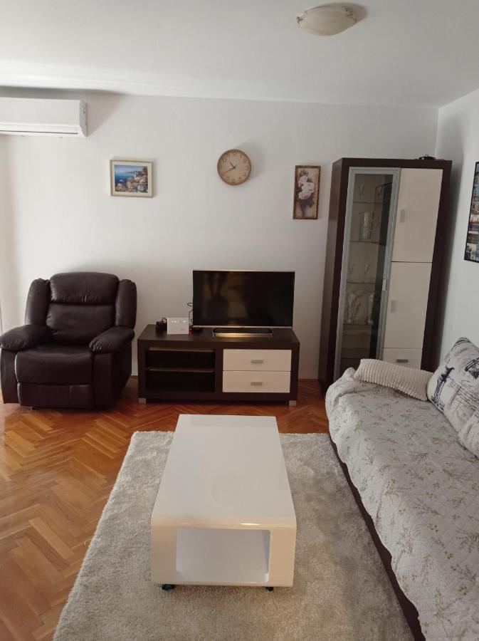 Apartman 4 Rijeka Buitenkant foto