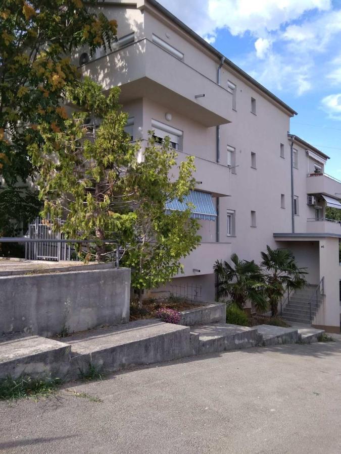 Apartman 4 Rijeka Buitenkant foto